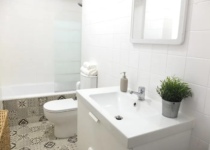 La Zurri Near Kursaal Апартаменти Сан-Себастьян